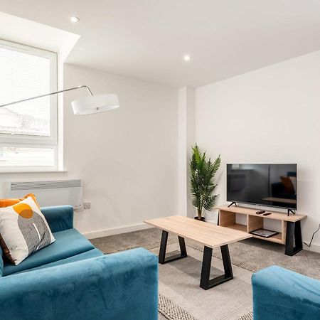 Lovely 1 Bedroom Apartment In Central ロザーハム エクステリア 写真